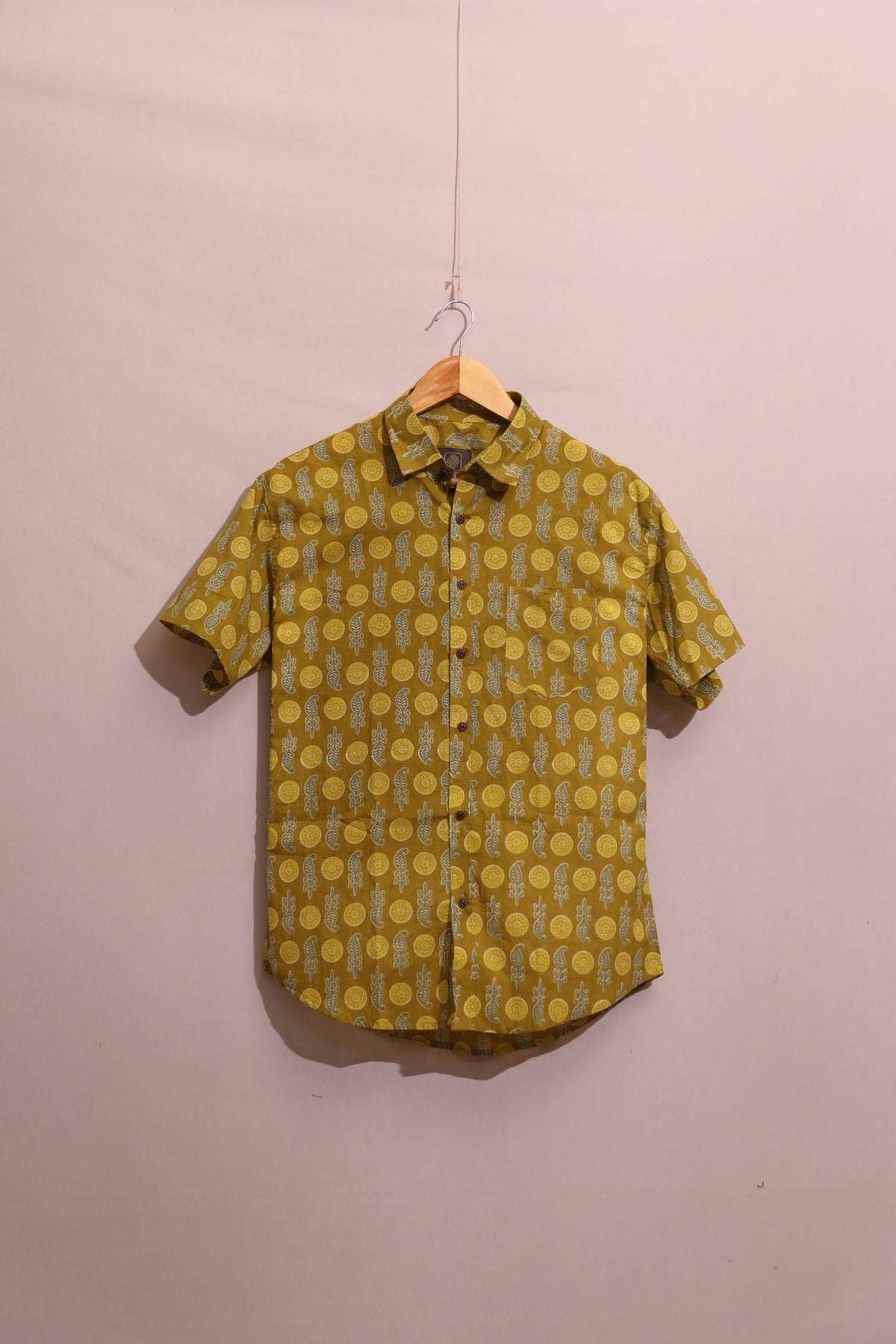 Olive Spiral Block Unisex Shirt